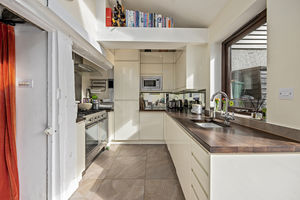 Kitchen- click for photo gallery